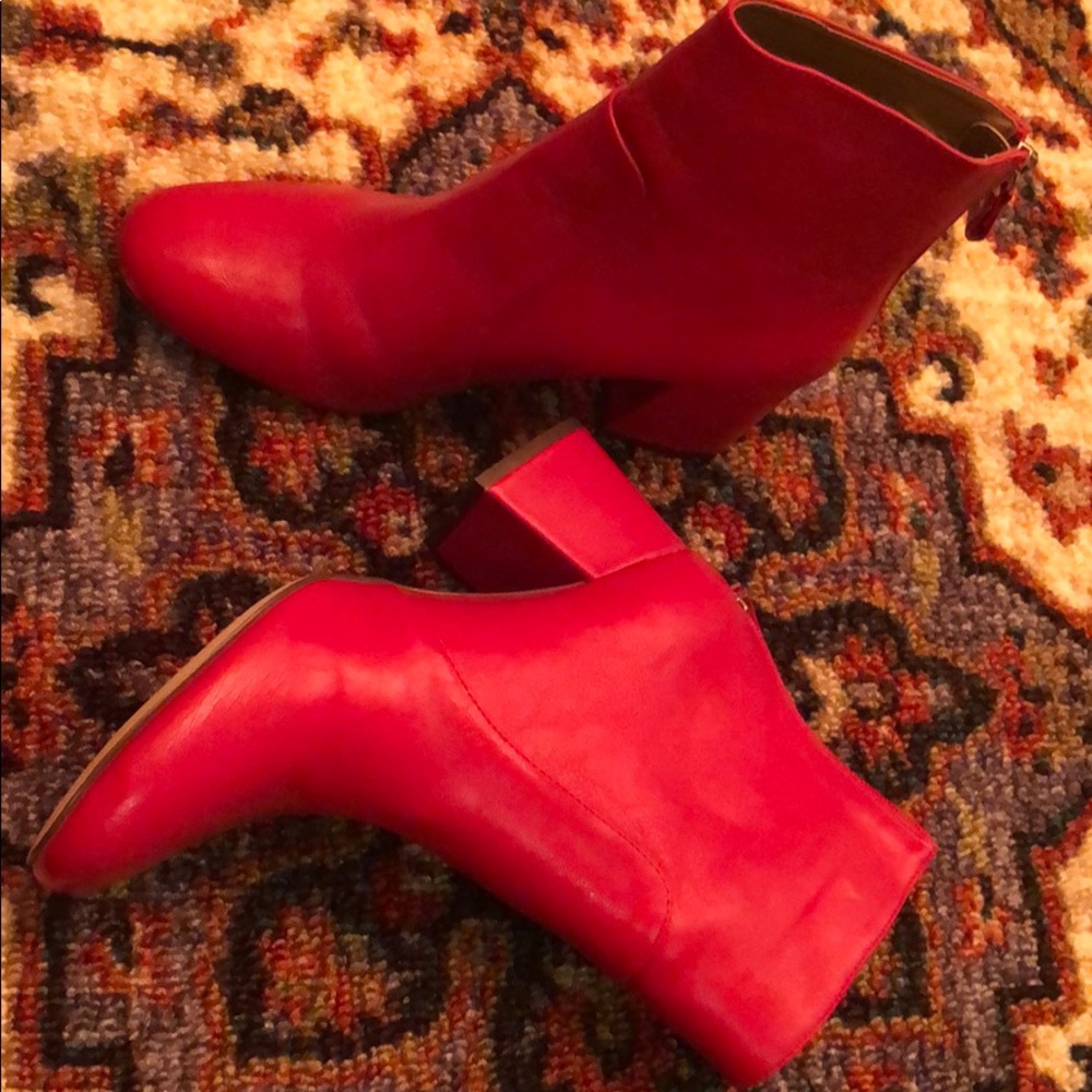 Red boots🧨